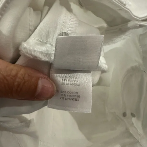 Articles Of Society Women's Crisp White Ankle Jeans - Picture 9 of 11